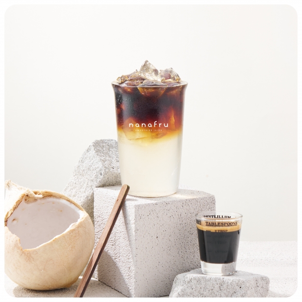 nanafru-Coconut Americano